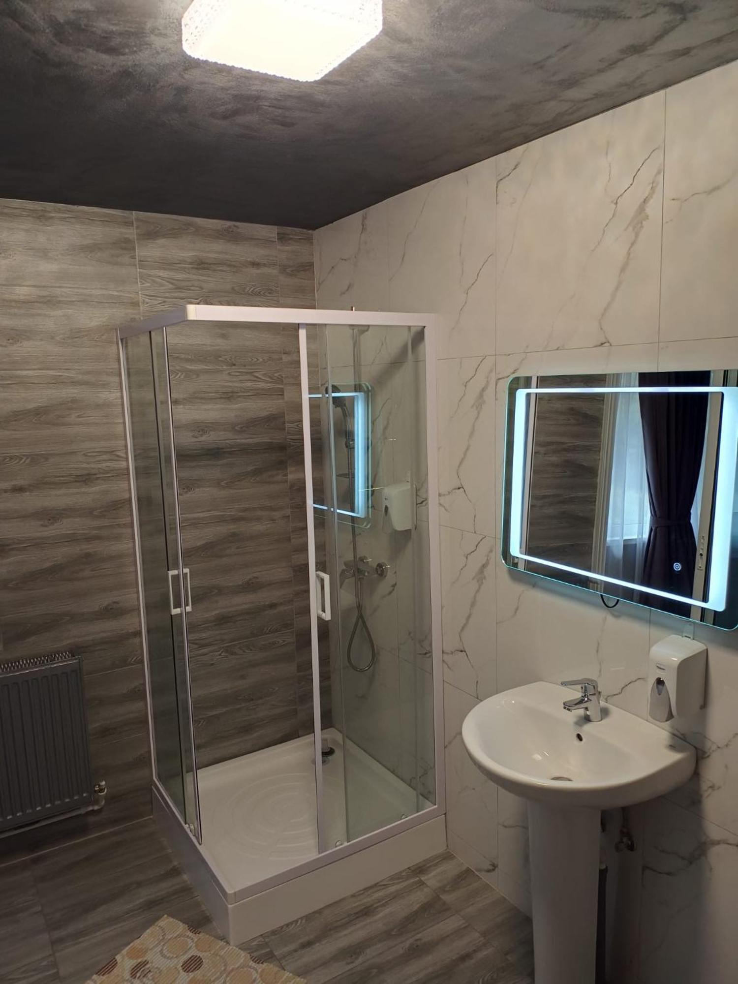 La Protap Calimanesti Hotel Kültér fotó